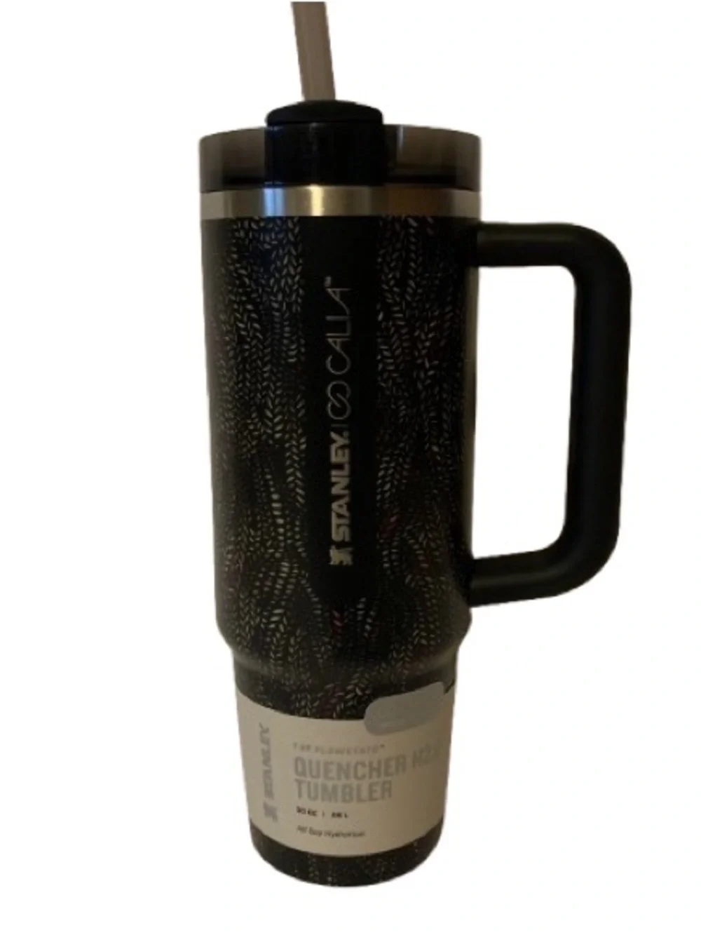 NWT. STANLEY x Calia 30 oz Flowstate Quencher H2.0 Tumbler Black Serpent